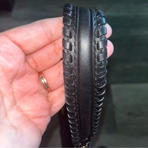 Michael Kors Lillie Medium Fringed Leather Shoulder Bag - Picture 13 of 16